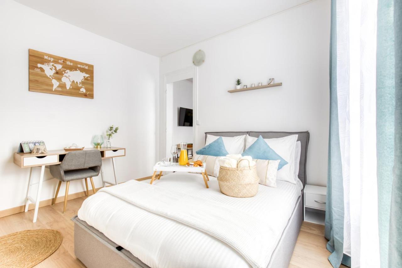 Apartamento Grand Line - Parking- Métro 5 - Easy Check-in - Netflix - Disney Plus Pantin Exterior foto