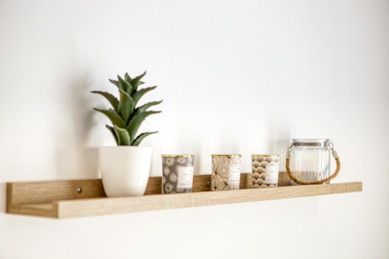 Apartamento Grand Line - Parking- Métro 5 - Easy Check-in - Netflix - Disney Plus Pantin Exterior foto